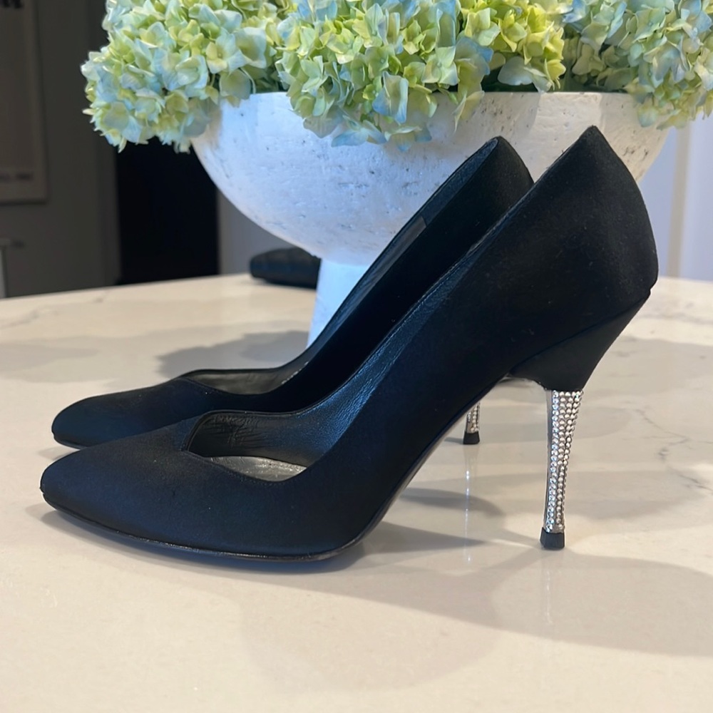 stuart weitzman heels
